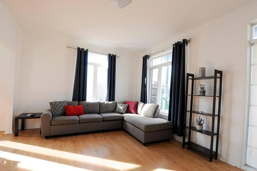 Le 1808 - Spacieux Avec Balcon - Nord De Quebec Apartment Luaran gambar