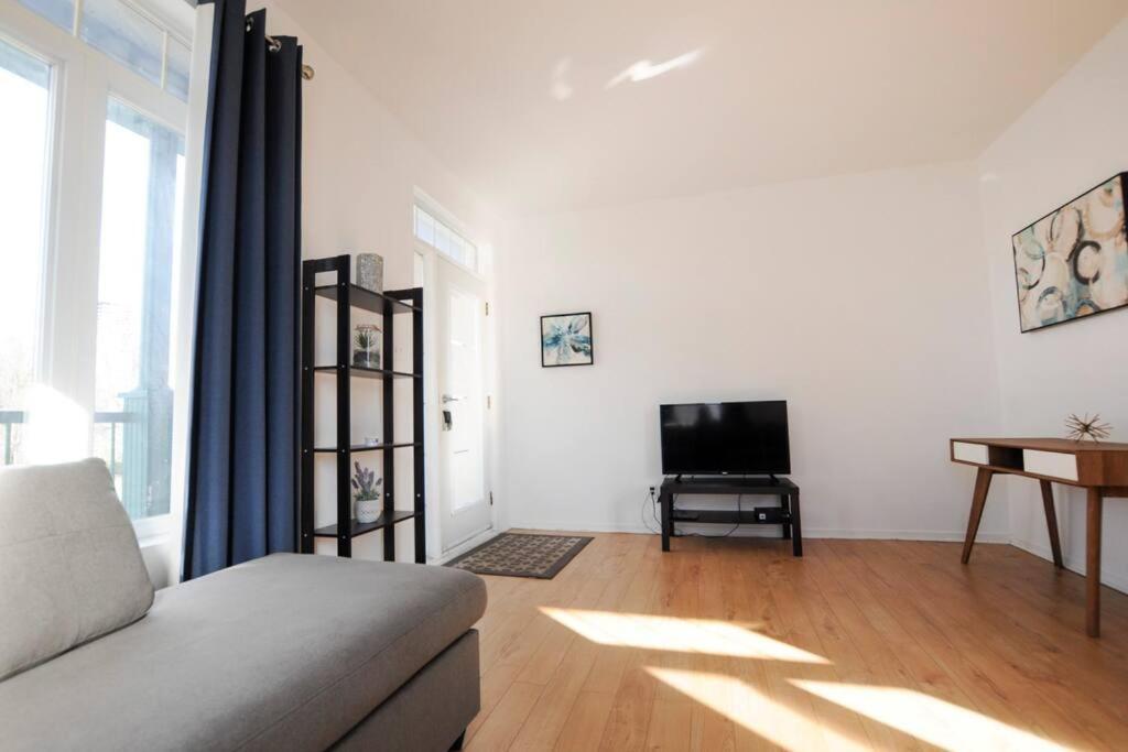 Le 1808 - Spacieux Avec Balcon - Nord De Quebec Apartment Luaran gambar