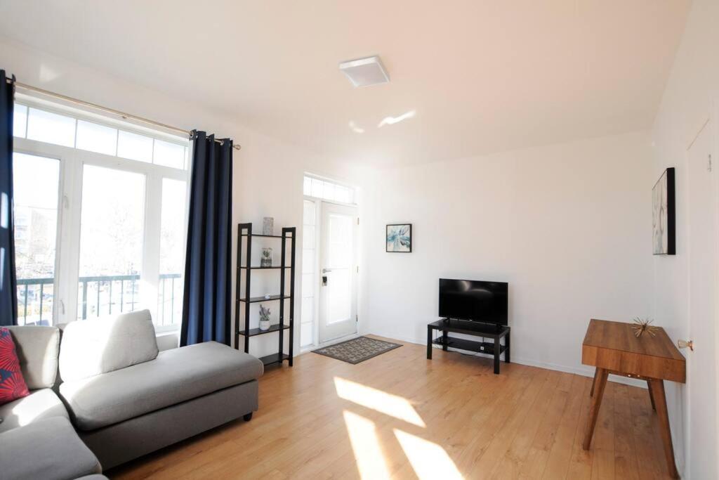 Le 1808 - Spacieux Avec Balcon - Nord De Quebec Apartment Luaran gambar