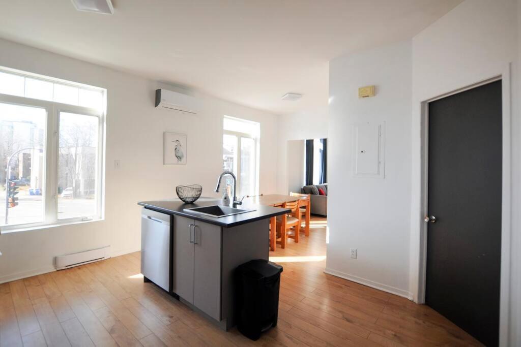 Le 1808 - Spacieux Avec Balcon - Nord De Quebec Apartment Luaran gambar